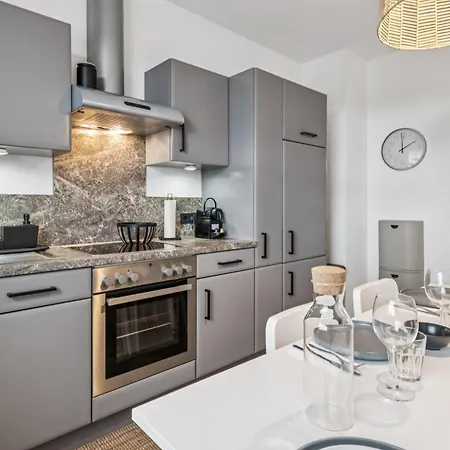 Lage&design In Remscheid 8 Pers Nahe Koeln Neu